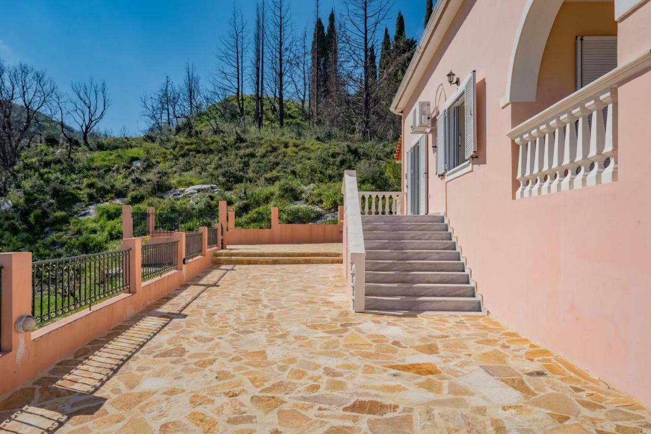 Villa Diana Lagopodhon Exterior photo